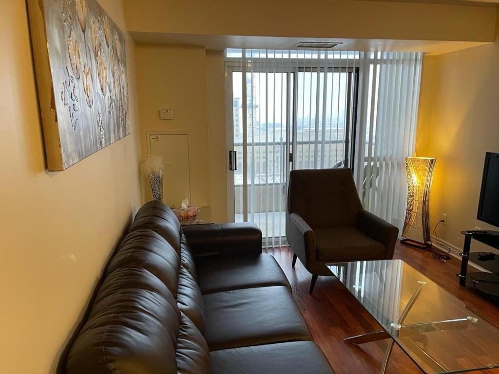 Platinum Suites Furnished Executive Suites Mississauga Esterno foto